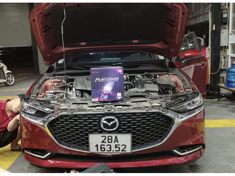 Độ đèn nâng cấp ánh sáng Bi titan platinum laser plus 9+3 cho xe Mazda3